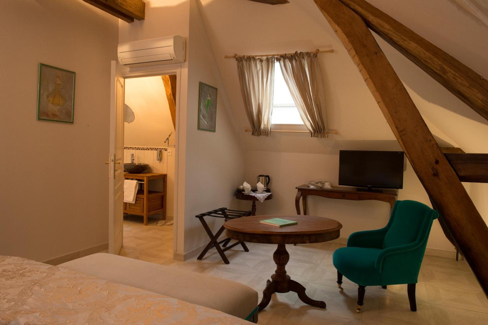 Aux Charmes De Maintenon Zimmer foto