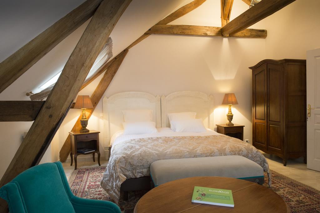 Aux Charmes De Maintenon Zimmer foto