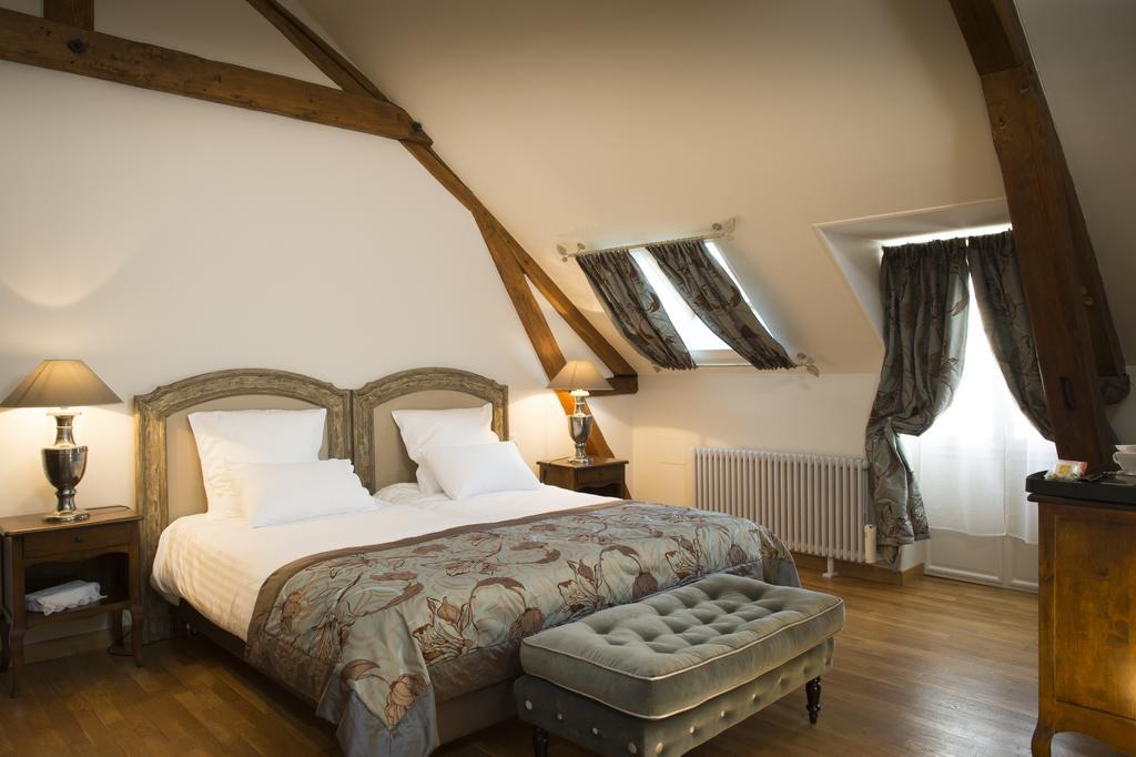 Aux Charmes De Maintenon Zimmer foto