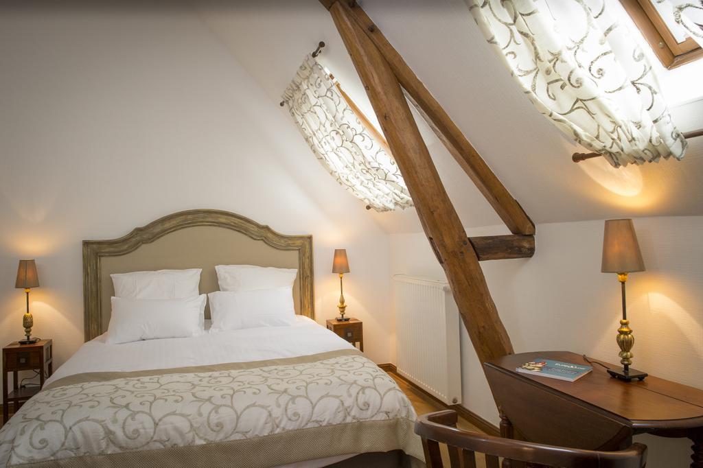 Aux Charmes De Maintenon Zimmer foto
