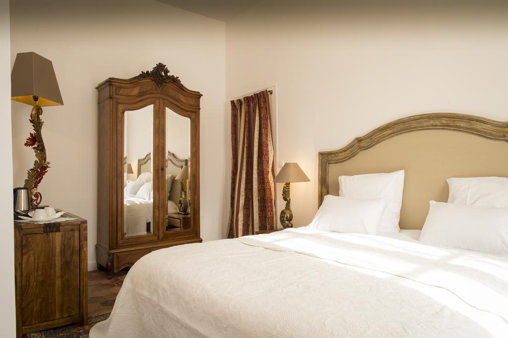 Aux Charmes De Maintenon Zimmer foto